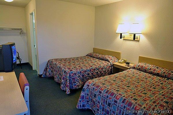 Super 7 Motel Coralville Exterior foto